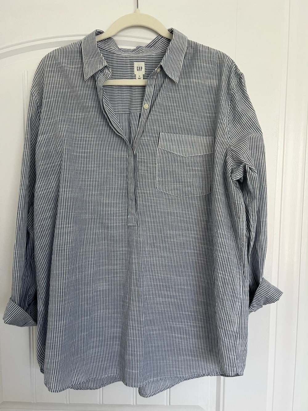 Gap Women’s Popover Blue/White Stripe Long Sleeve Top 100% Cotton